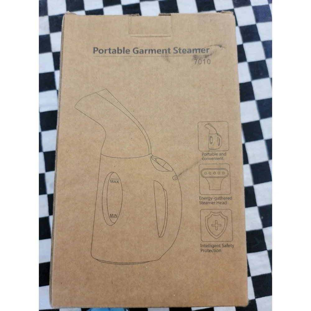 PORTABLE GARMENT STEAMER –‎ COMPACT TRAVEL HANDHELD – NEW